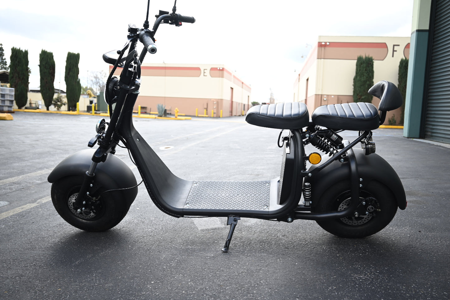 SCX2 - 2000W 60v 20ah 2 Seater Electric Scooter